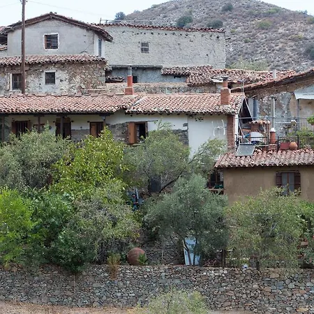 בית הארחה Hatzikyprianou Museum Lazania