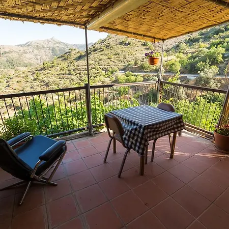 בית הארחה Hatzikyprianou Museum 3*