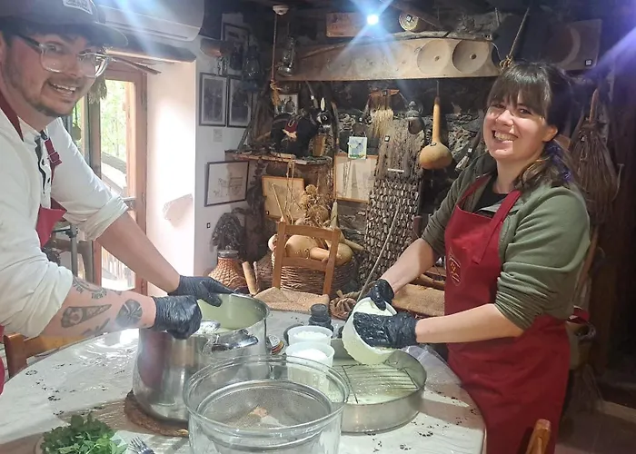 Hatzikyprianou Museum 3*